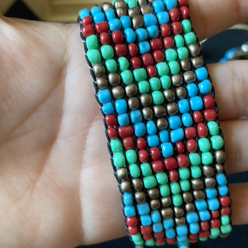 Bracelets - Picture 6 of 12
